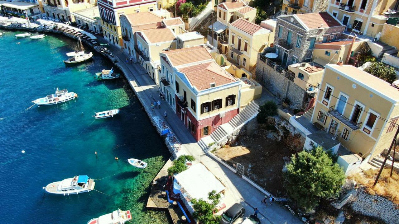 Moschos Mansion Simi Exterior foto
