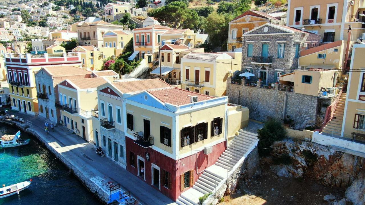 Moschos Mansion Simi Exterior foto